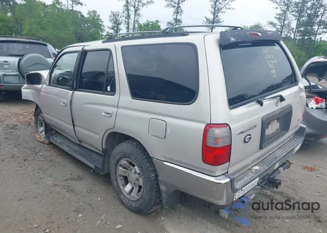 2000 Toyota 4Runner Sr5 V6 from USA, damaged, VIN JT3GN86R1Y0139431